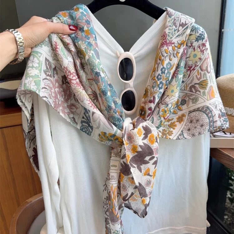 英国Cosp Kosp 民族风洛可可花园印花丝巾围巾披肩防晒度假纱巾女