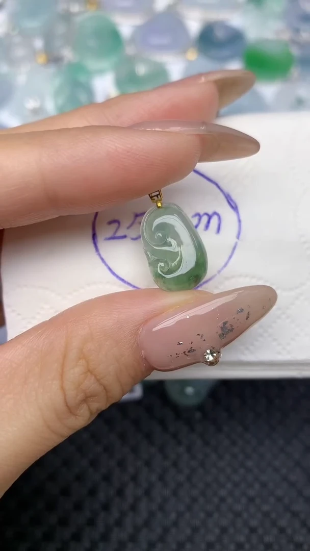 颈饰18K金镶嵌翡翠天然缅甸翡翠a货百元以上9元证书费自理