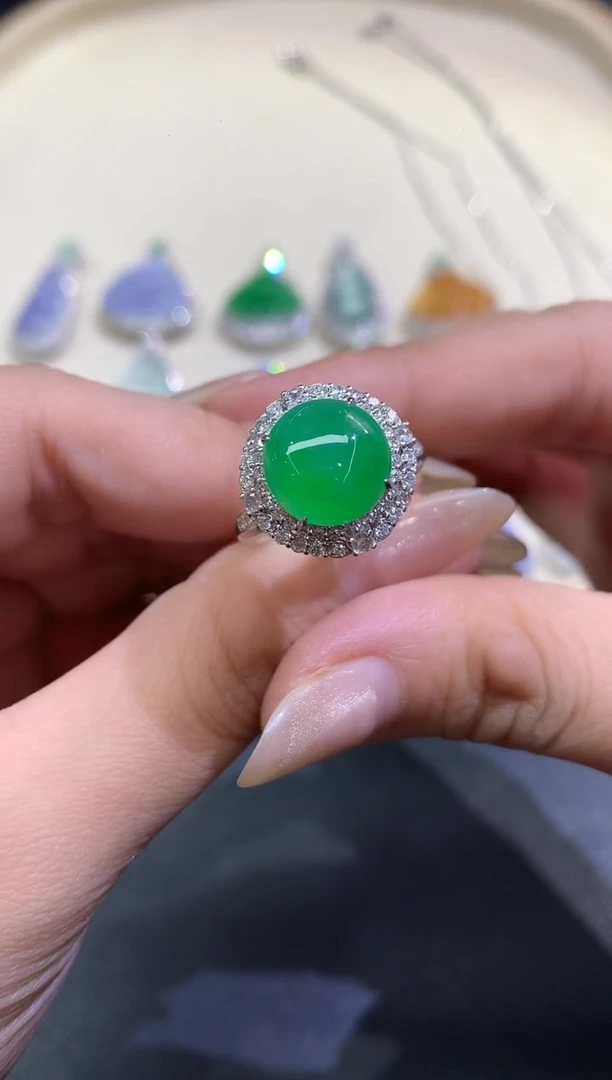 18K金镶嵌戒指翡翠E524|19800|两用