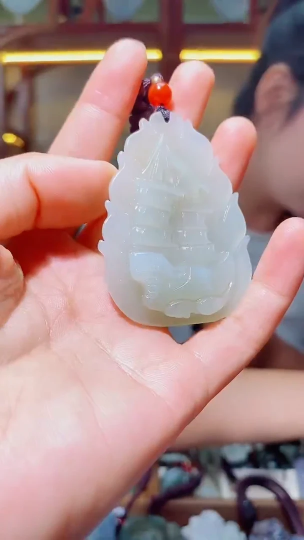 颈饰未镶嵌和田玉1