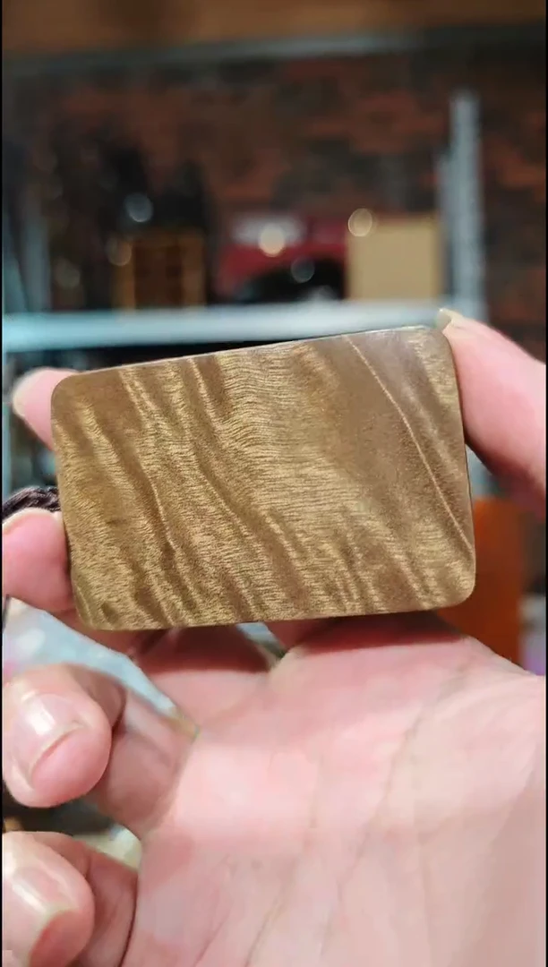 金丝楠无事牌手把件