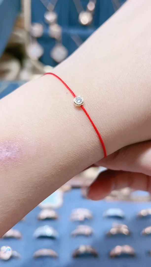 18K金镶嵌手链钻石钻石泡泡手链（多样性发其一）