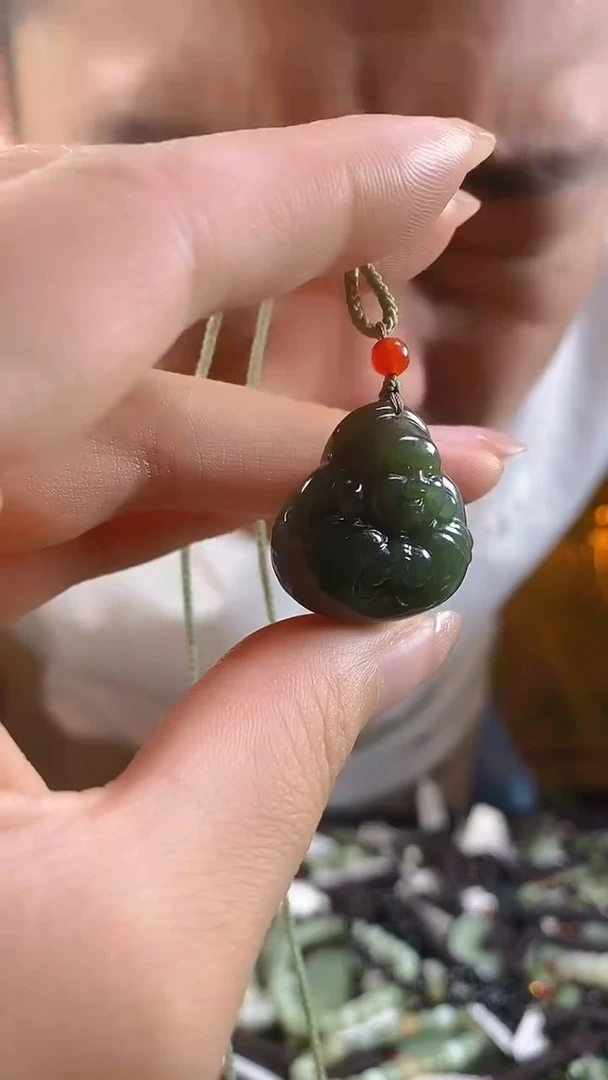 和田玉未镶嵌颈饰多样性发货，拍一发一