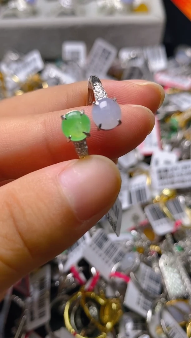 银S925镶嵌戒指翡翠百内无证书