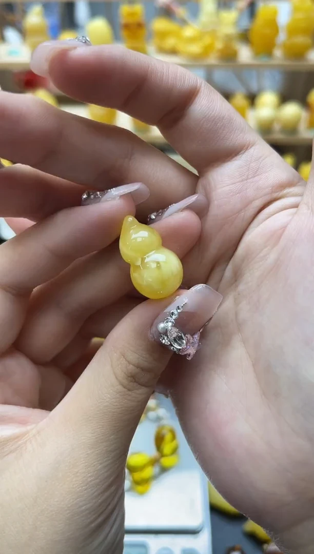 琥珀未镶嵌珠宝奇石055琥珀蜜蜡微瑕