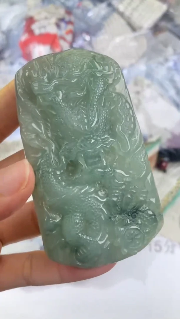 未镶嵌挂件翡翠莫**g303247