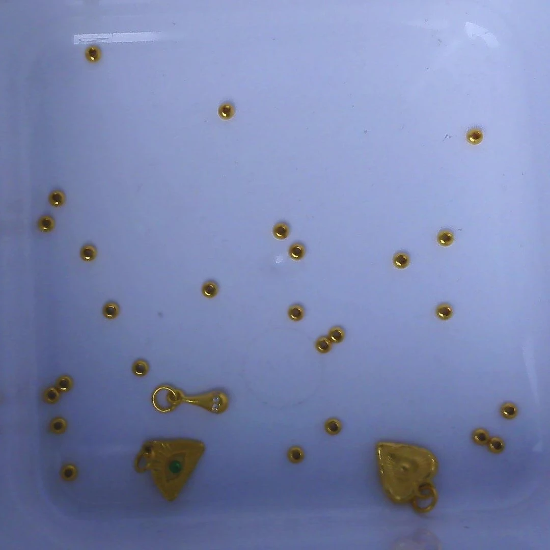 黄金足金小金 豆