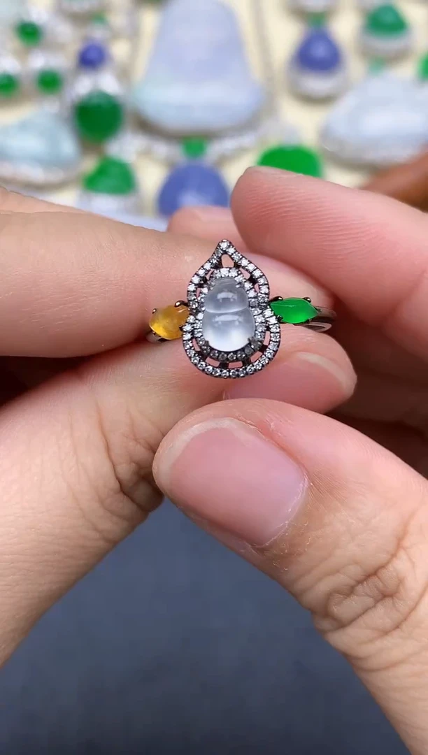 18K金镶嵌戒指翡翠415-中国好珍宝