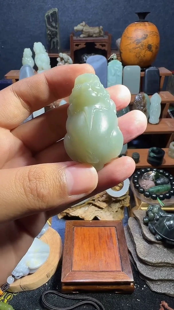 颈饰未镶嵌和田玉??1