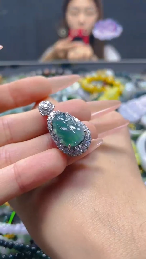 颈饰未镶嵌翡翠多样性择优发货