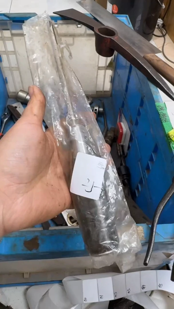 莫*家用五金工具螺丝刀