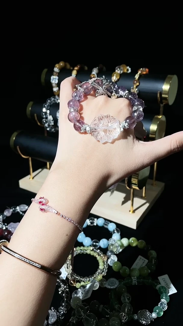 【闪购商品】水晶手链合金紫阿塞+白水狐牌