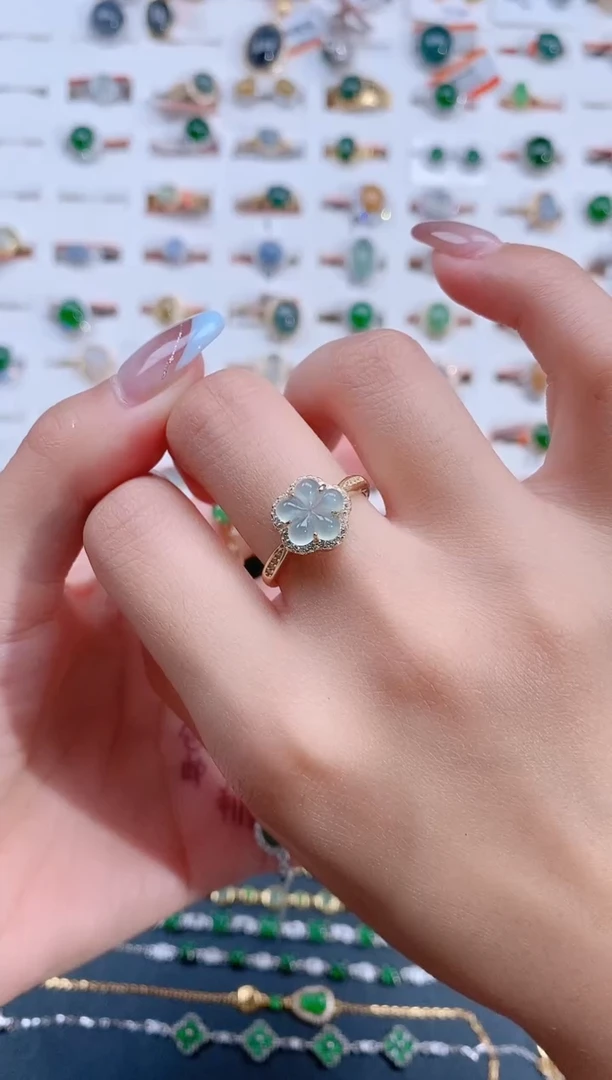 翡翠戒指银S925镶嵌天然翡翠