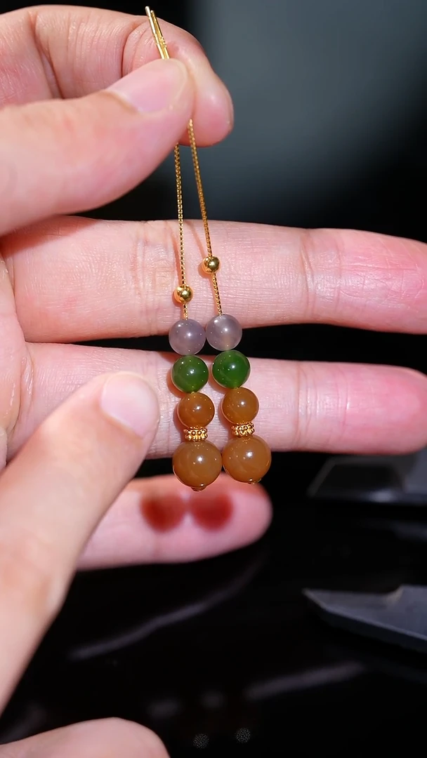 银S925镀金镶嵌和田玉耳饰12多样性发一