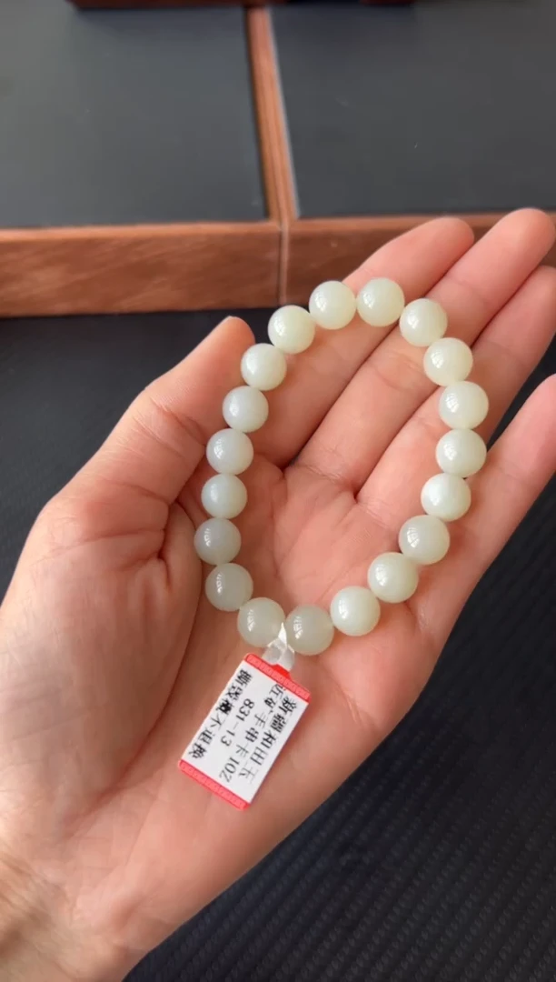 未镶嵌和田玉手串且末微色差近矿卡10Z