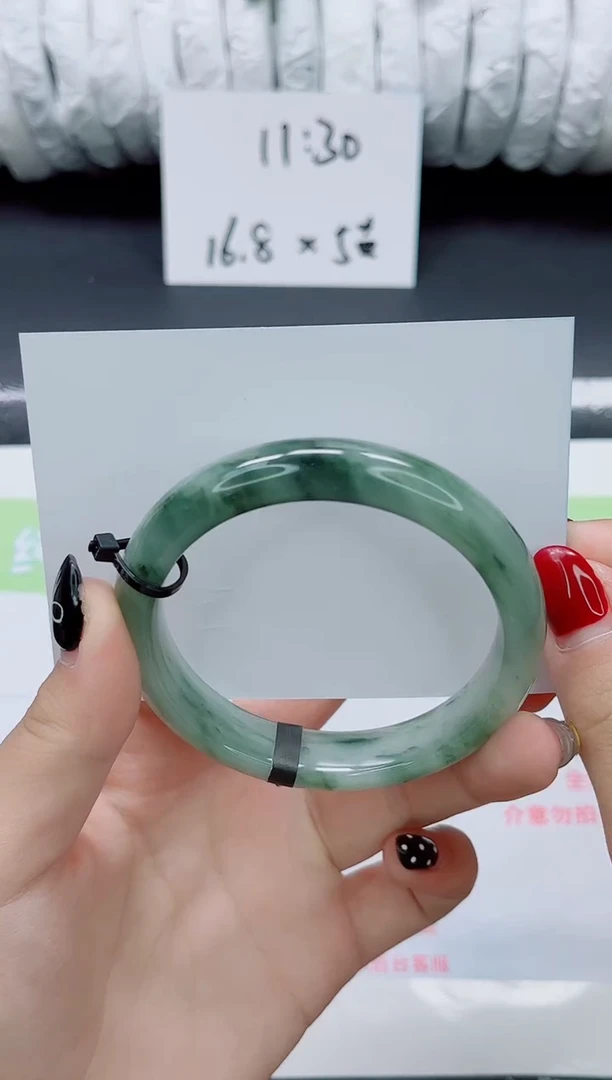 未镶嵌手镯石英质玉0154-58