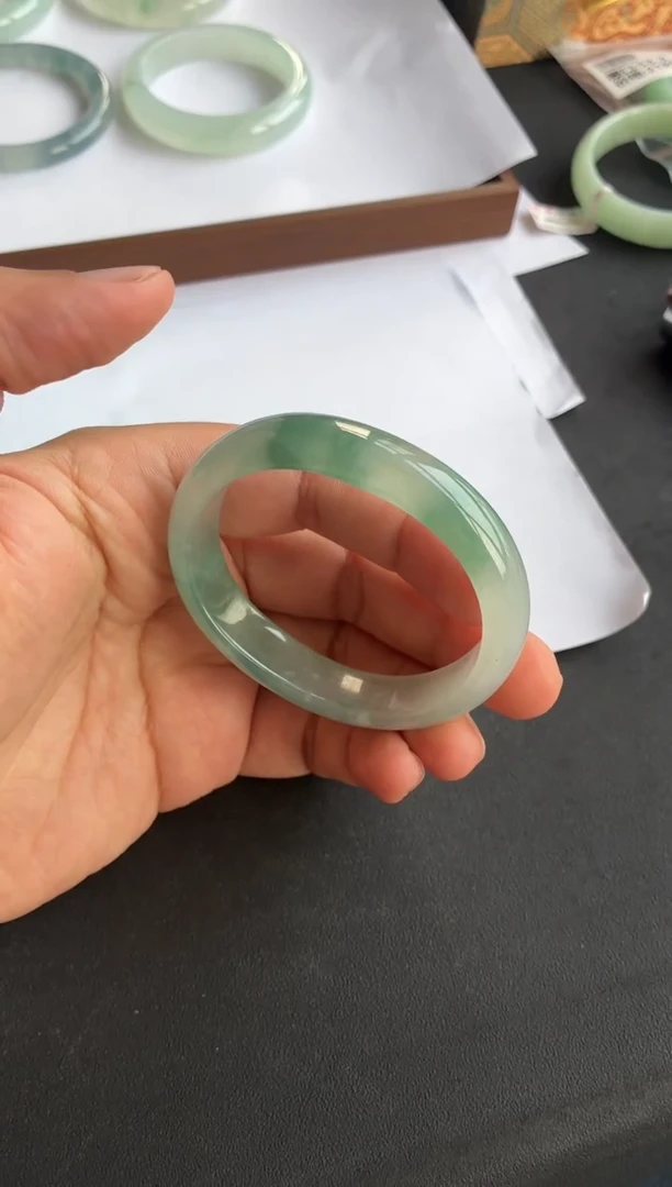 未镶嵌手镯翡翠65号56.6*48.3*13.4*7.6贵妃