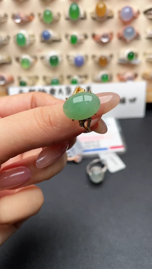 银S925镶嵌戒指翡翠一物一证一礼盒