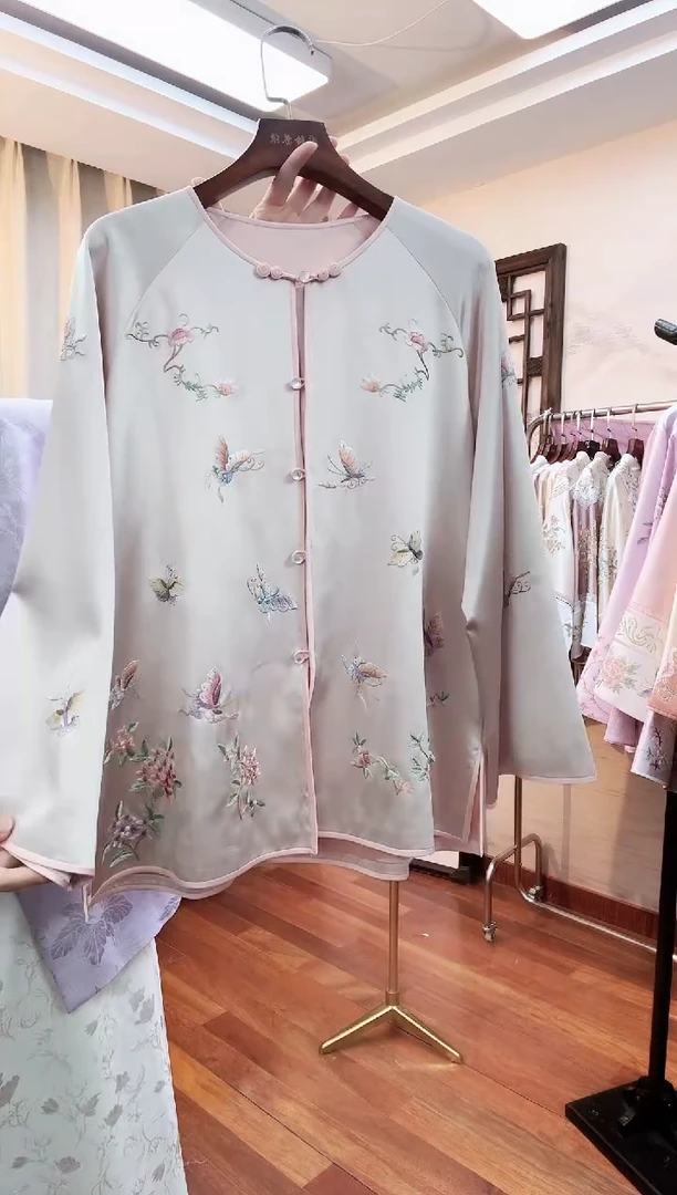 刺绣桑蚕丝非遗苏绣服饰