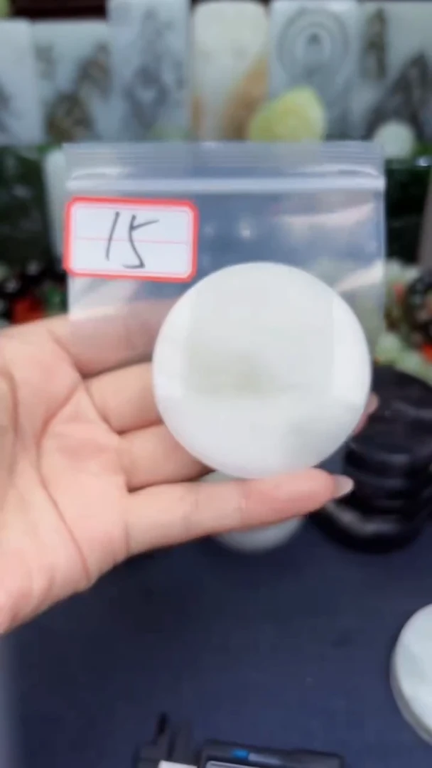 颈饰未镶嵌和田玉和田玉