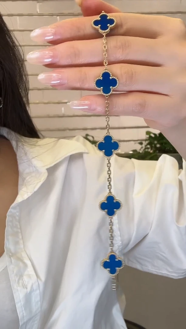 18K金镶嵌手链玛瑙/玉髓蓝五花手链