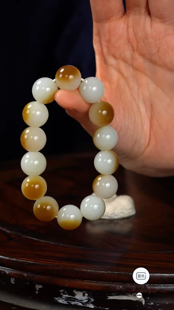 未镶嵌和田玉把件菠*手串