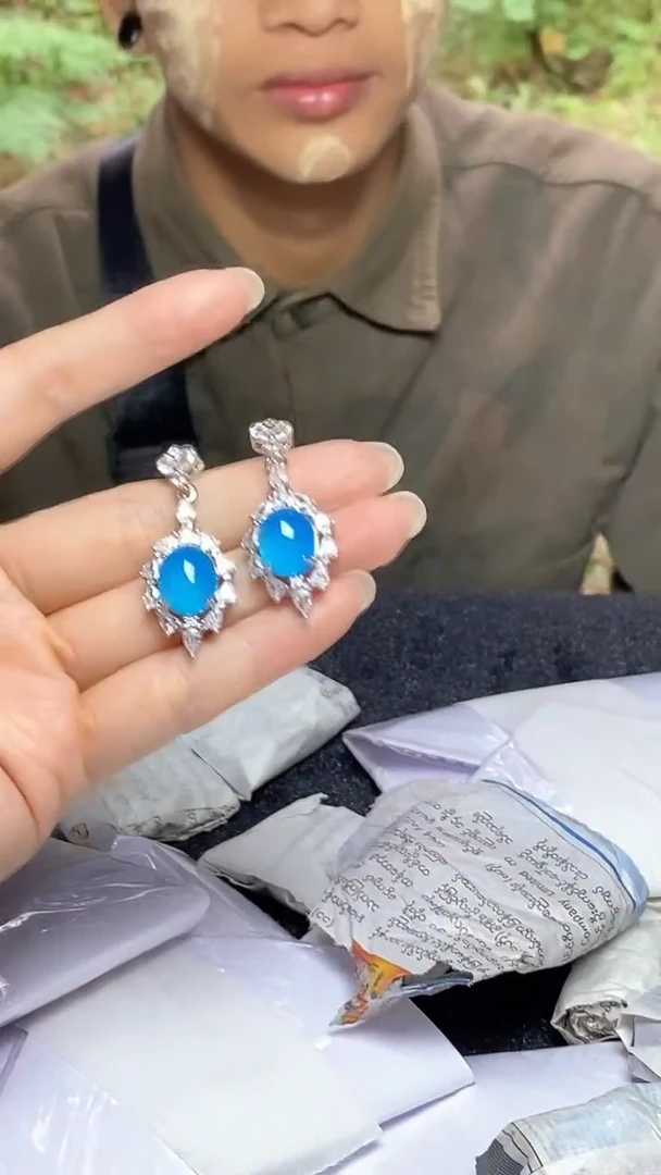 满色吊坠 所见即所得！