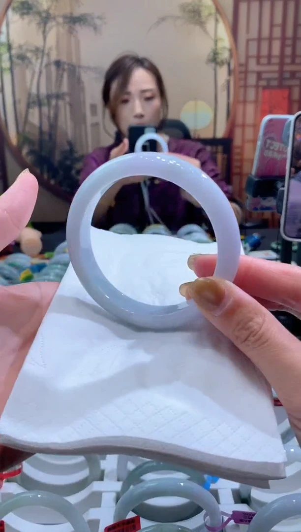 未镶嵌手镯翡翠000073812