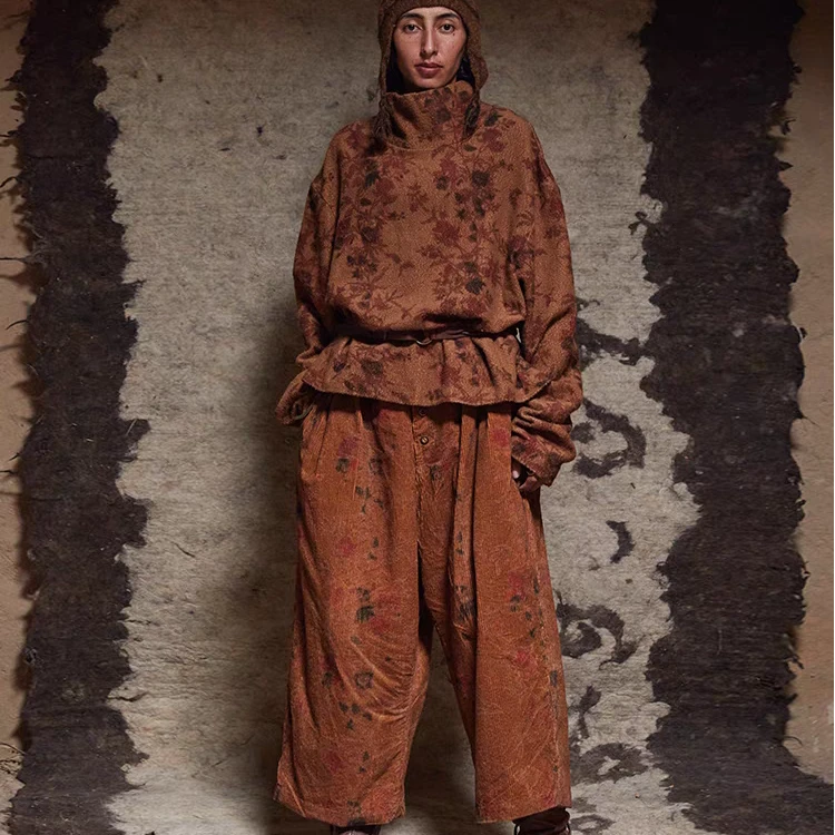 24FW3003 棉灯芯绒印花长裤直筒休闲雅致