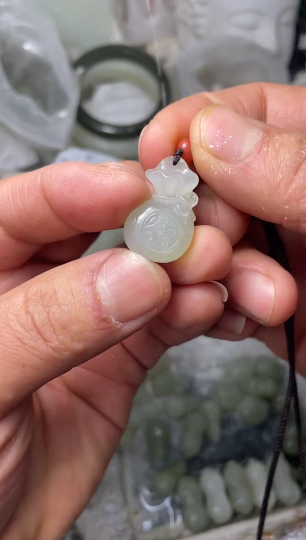 【闪购商品】和田玉颈饰未镶嵌1