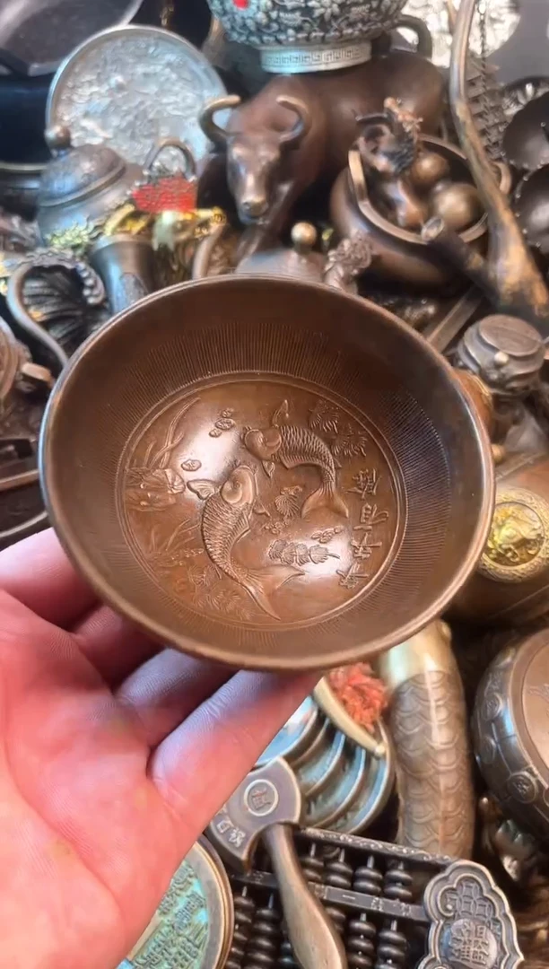 精美铜器点击下单