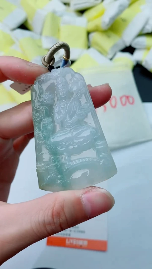 【闪购商品】翡翠颈饰未镶嵌134