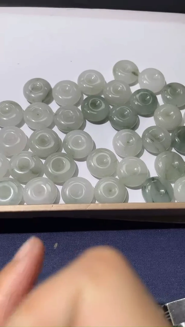 【闪购商品】石英质玉颈饰未镶嵌多样性发一件