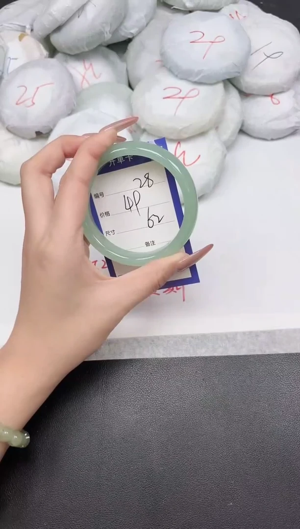 东凌女款手镯28-62