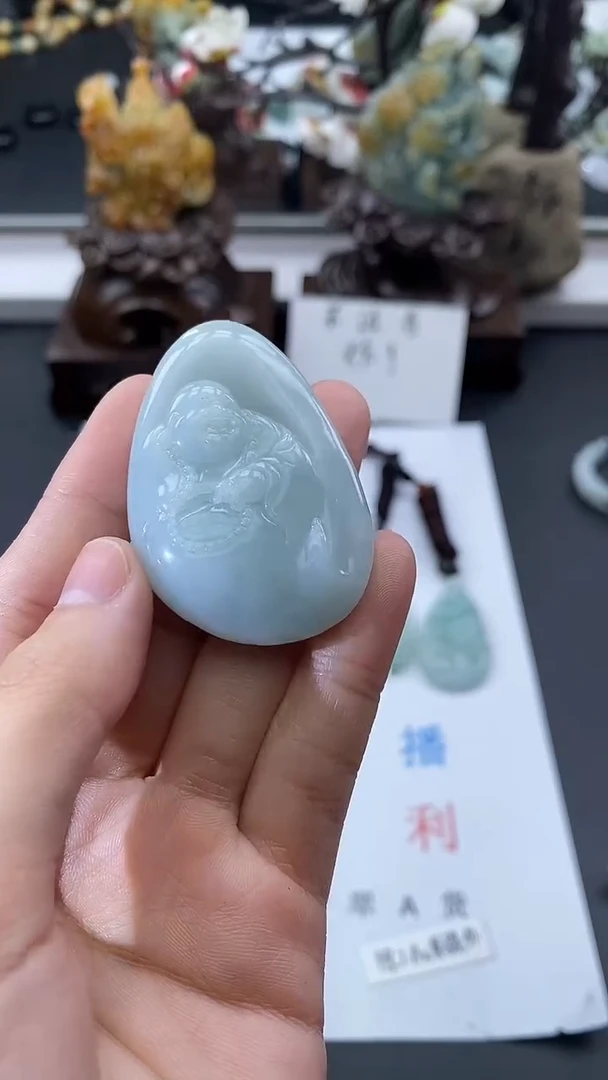 颈饰未镶嵌翡翠天然缅甸A货翡翠布袋佛