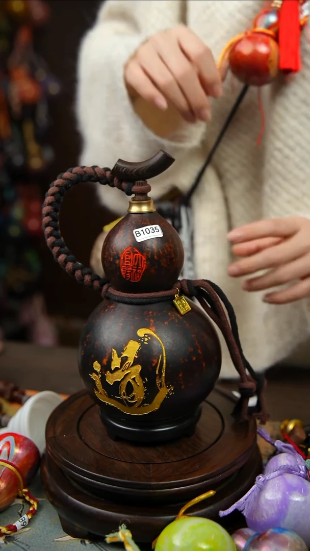 1035号500ml左右非遗大漆酒葫芦