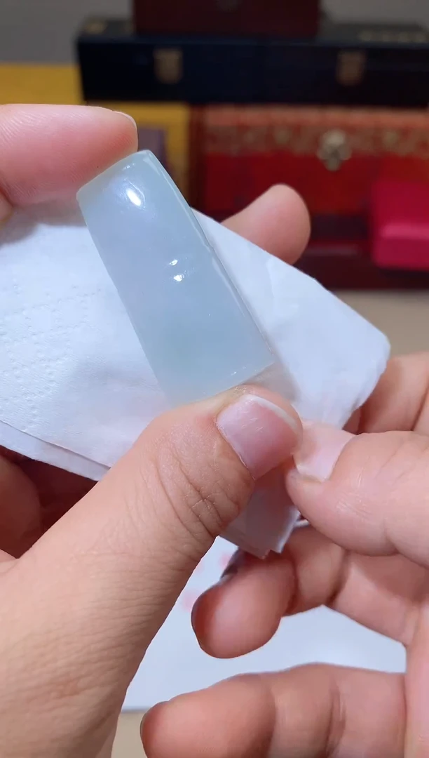 【闪购商品】翡翠颈饰未镶嵌天然A货翡翠