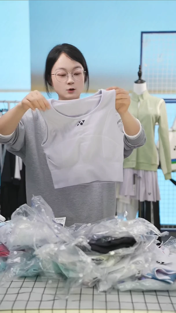427号清仓衣服，不退不换！！女款背心M码