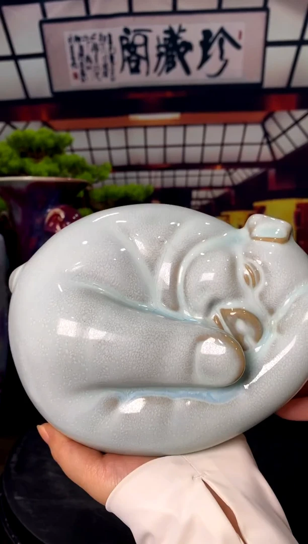 摆件大宋官窑 掌上明珠