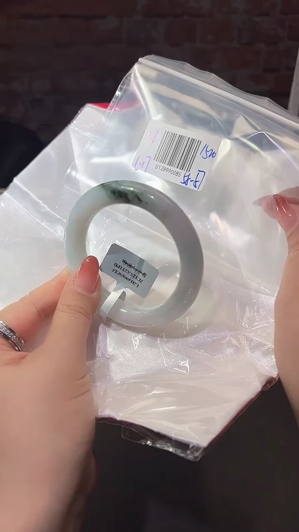 【闪购商品】翡翠手镯未镶嵌翡翠手镯