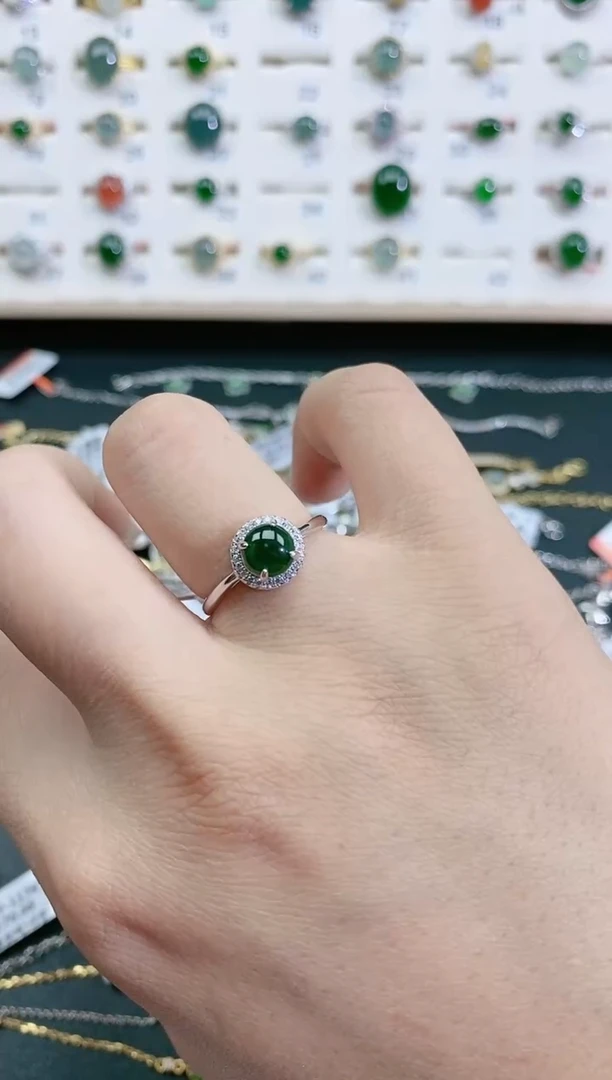 翡翠戒指银S925镶嵌天然翡翠