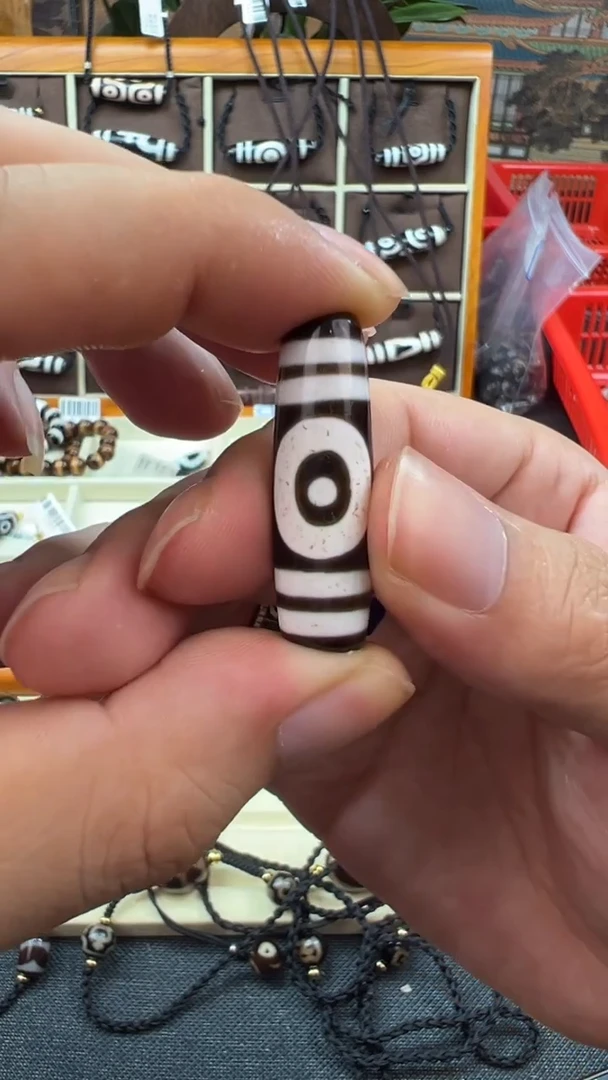 未镶嵌颈饰玛瑙/玉髓（覆膜）40.