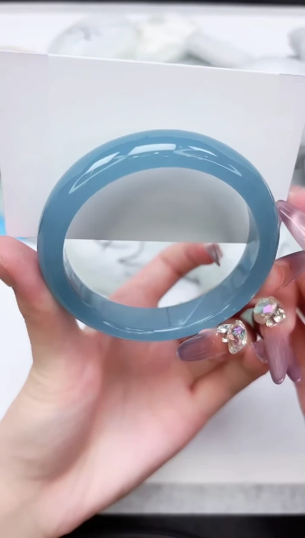 石英质玉手镯未镶嵌56-56.3