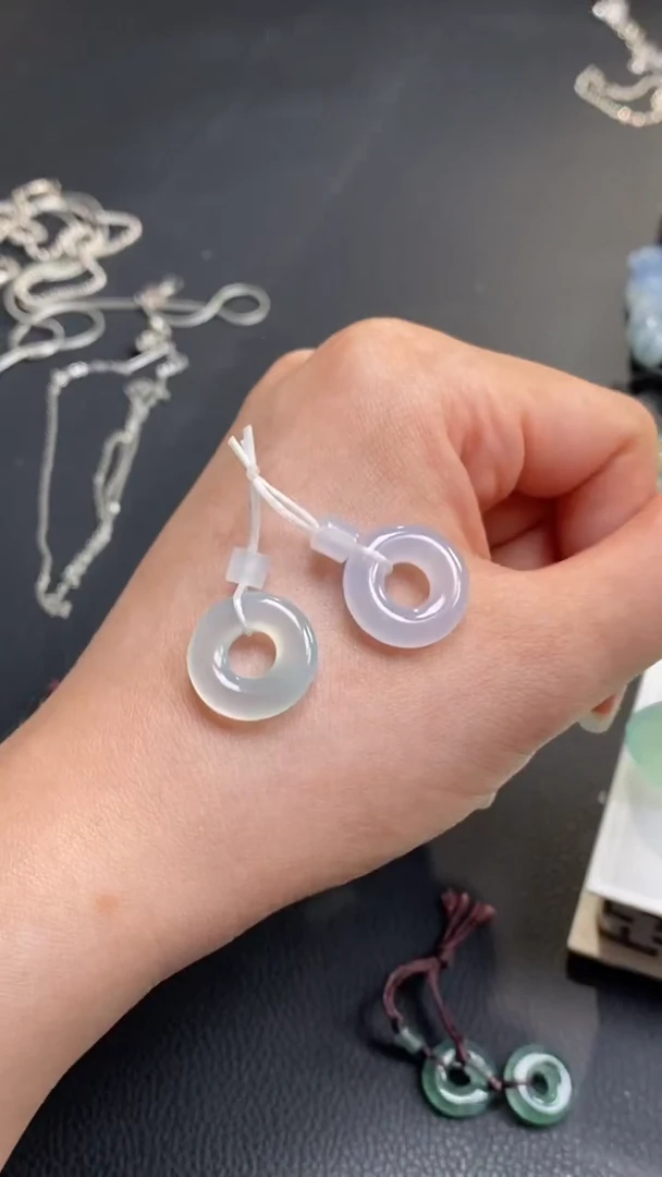 定制翡翠未镶嵌甜甜圈