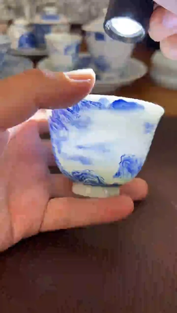 照夜白青花山水主人杯