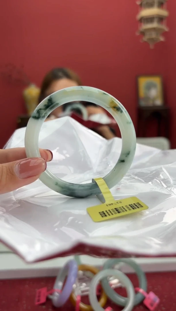 【闪购商品】翡翠手镯未镶嵌11手镯