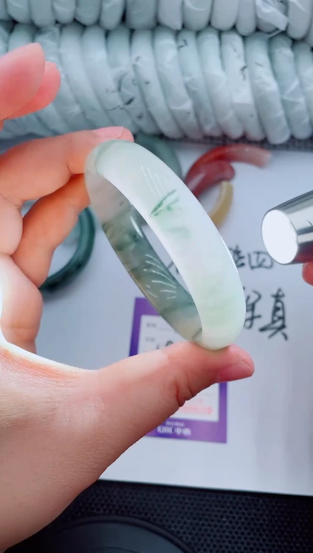 石英质玉手镯未镶嵌A4-58-59