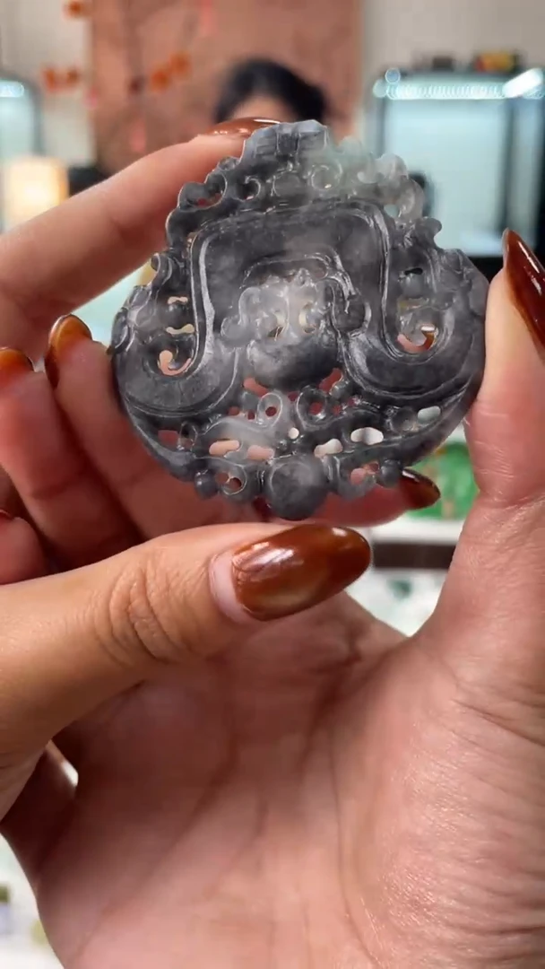 【闪购商品】定制翡翠未镶嵌仿古牌450