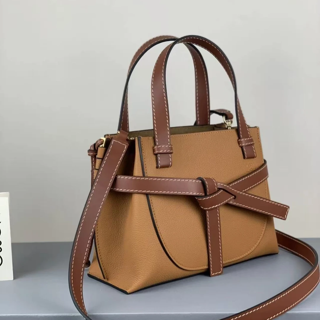 95新 LOEWE/罗意威 坤球奢选罗意威gate小托特包