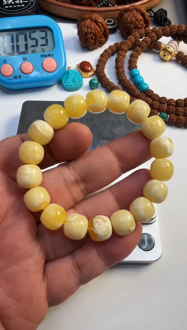 【闪购商品】蜜蜡手串未镶嵌蜜蜡